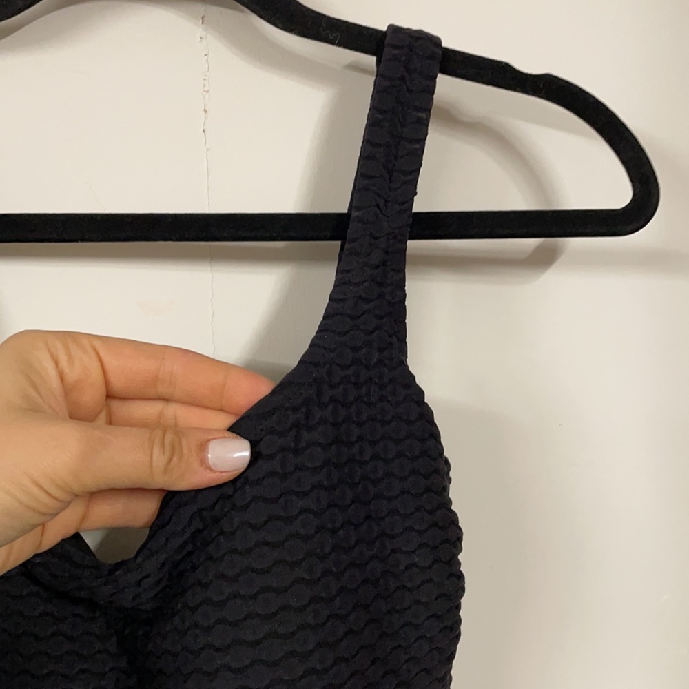 Gottex Essentials Textured One Piece Swimsuit black ribbed scoop back 10 large - Picture 3 of 6